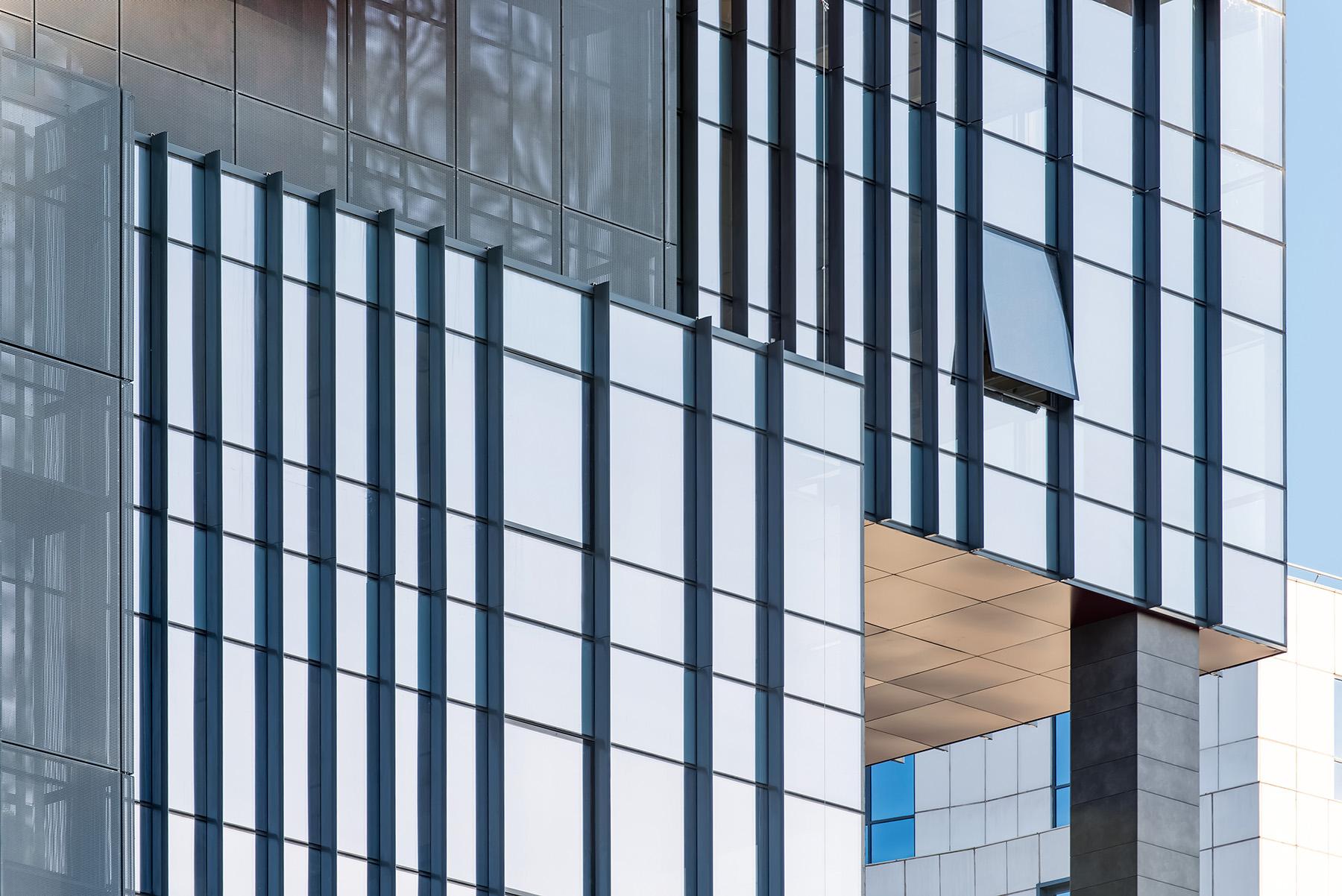 Yarı Kapaklı Cephe Kpl.